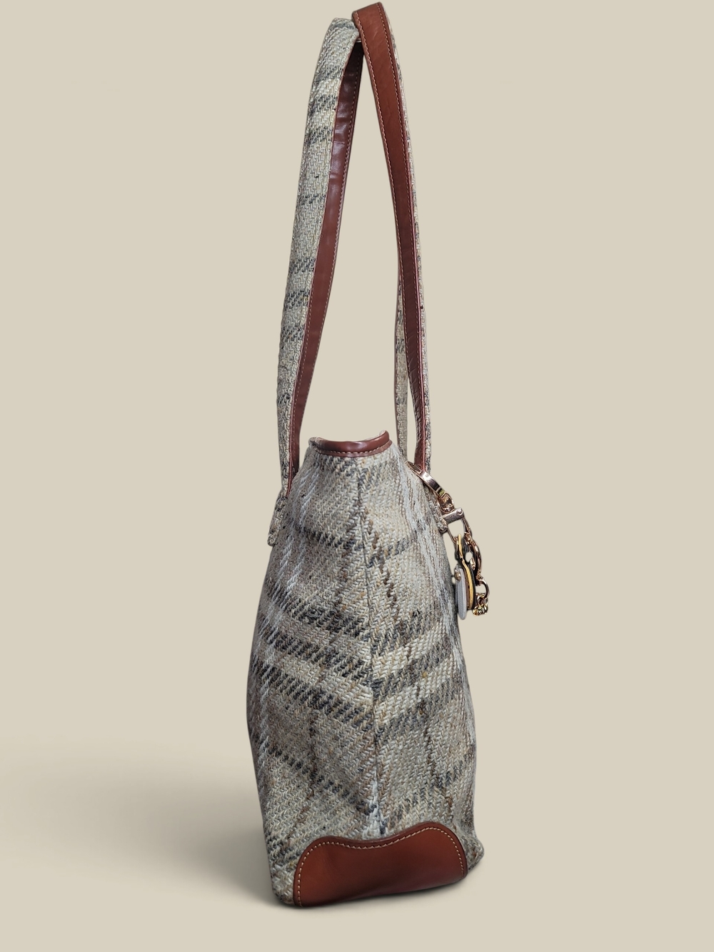 Burberrys Women’s Vintage Plaid Tote Bag Good Condition With COA - Picture 5 of 14